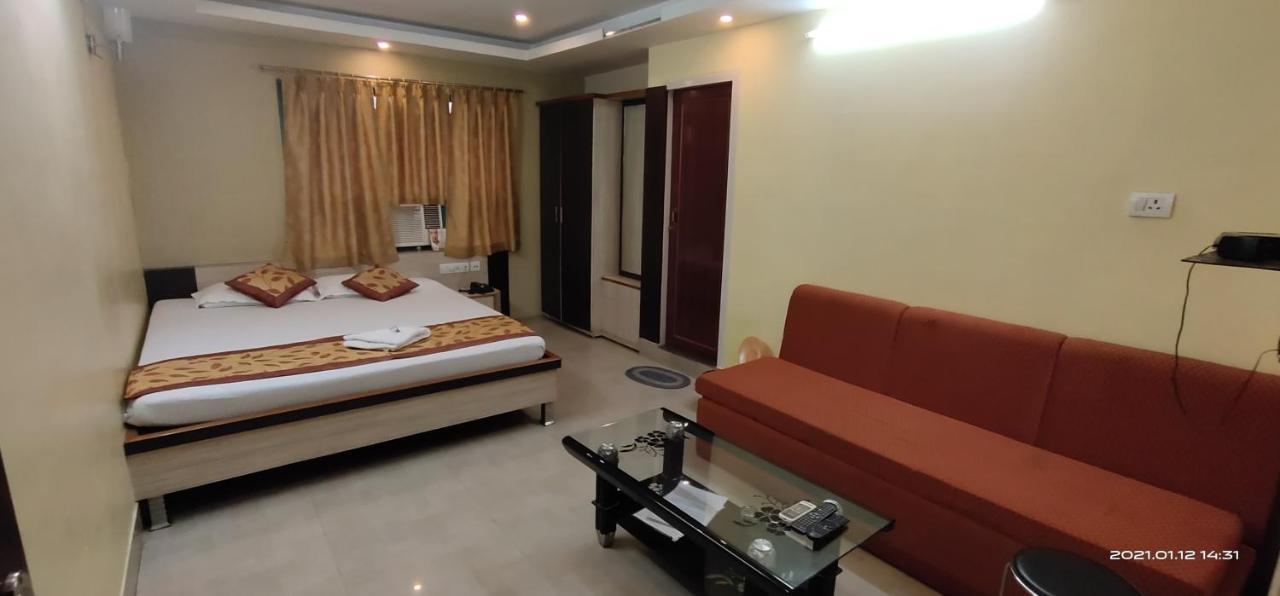 Hotel Royal Residency Siliguri Buitenkant foto