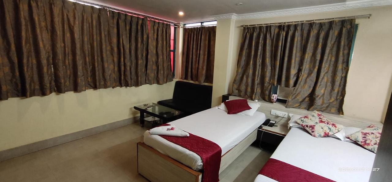 Hotel Royal Residency Siliguri Buitenkant foto