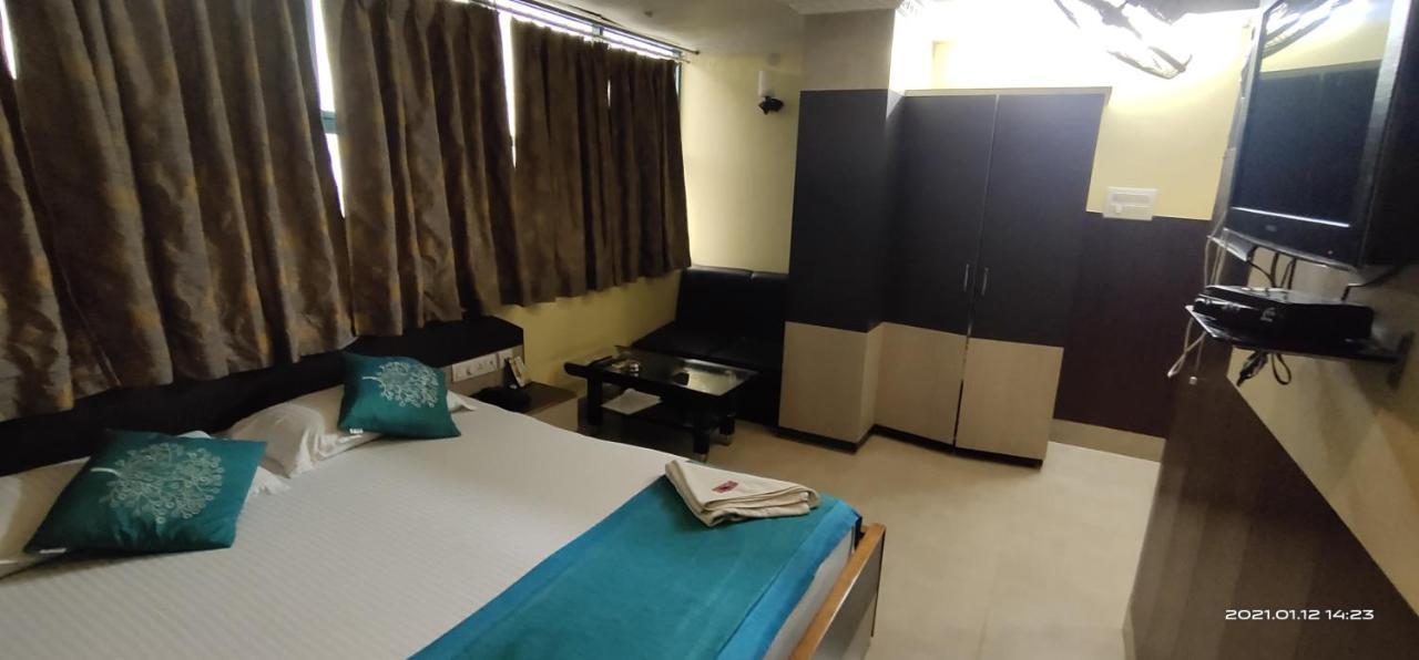 Hotel Royal Residency Siliguri Buitenkant foto