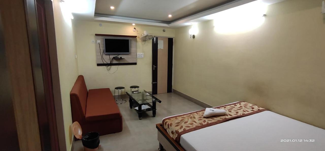 Hotel Royal Residency Siliguri Buitenkant foto