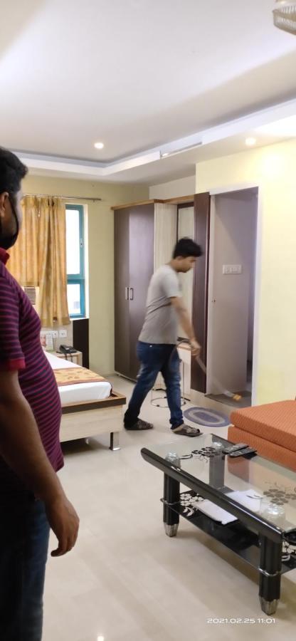 Hotel Royal Residency Siliguri Buitenkant foto